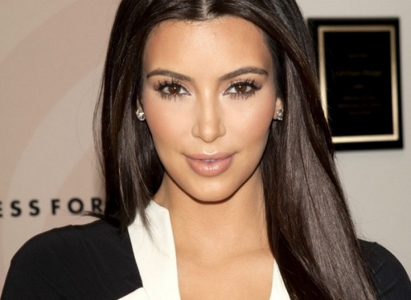  Kim Kardashian -  Homemade Sex Video