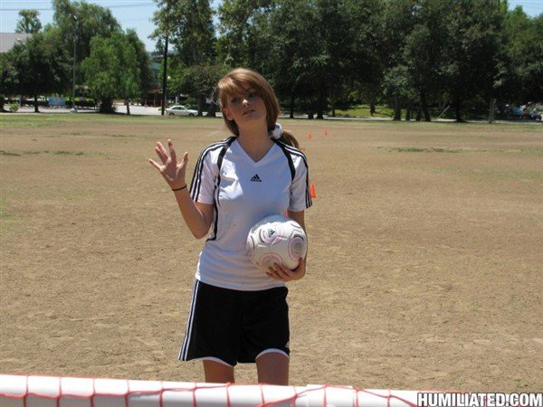  Faye Reagan -  Soccer Faye Scores With Balls