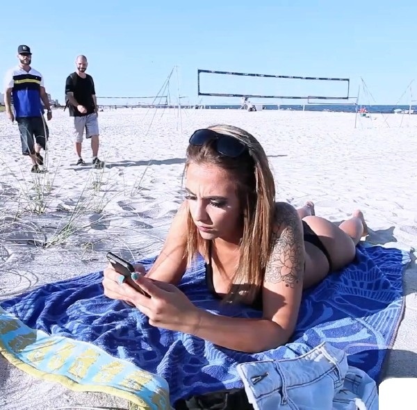  Layla London -  Pickup On Beach Hot Girl With Big Natural Boobis