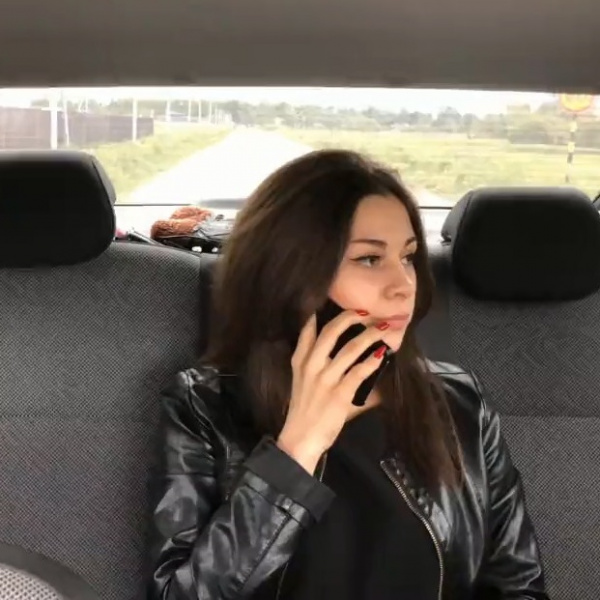  Amateur -  Taxi Driver Fucked Girl